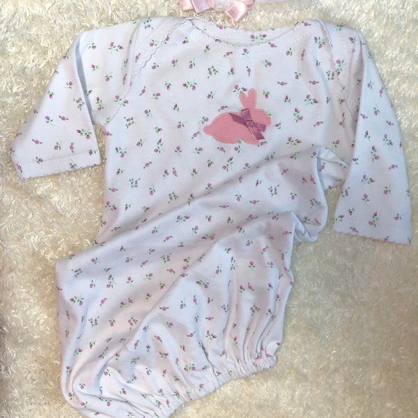 Baby girl bunny gown, Newborn Take Home Outfit, Preemie gown, Baby Girl.  Home from hospital, Pink headband. Bunny gown, sleep sack sacque