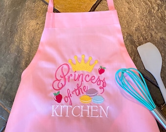 Kids apron with name - Children’s apron - Personalized gift for kids - Kids baking apron - Little chef apron - Girls apron - Pink apron