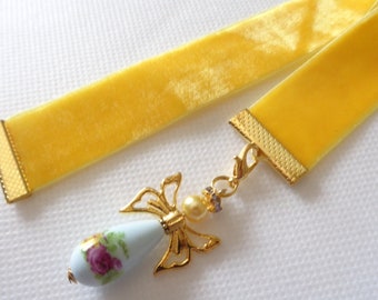 Velvet Ribbon Bookmark w/Beaded angel