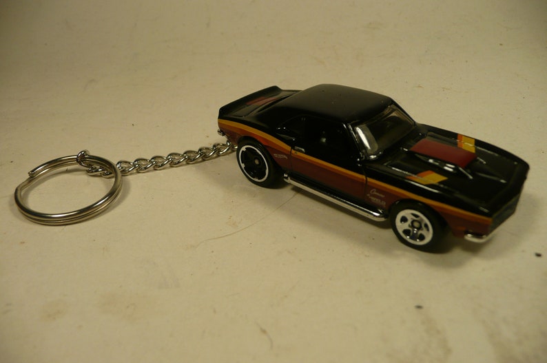 Keychain /'68 COPO Camaro 1968 chevy chevrolet COPO camaro key chain