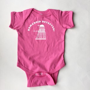 Doctor Who baby shirt. Dalek Humanoid Detected bodysuit t-shirt for infants and babies image 3