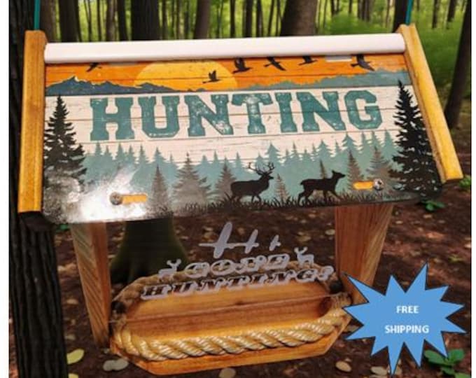 Hunting Deluxe Cedar Two-Sided Bird Feeder