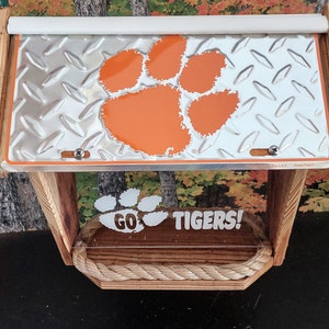 House Divided Diamond Plate Deluxe Cedar Two Sided Bird Feeder Clemson