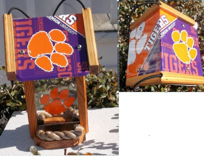 Clemson Tigers Two-Sided Cedar Bird Feeder (SI Series)