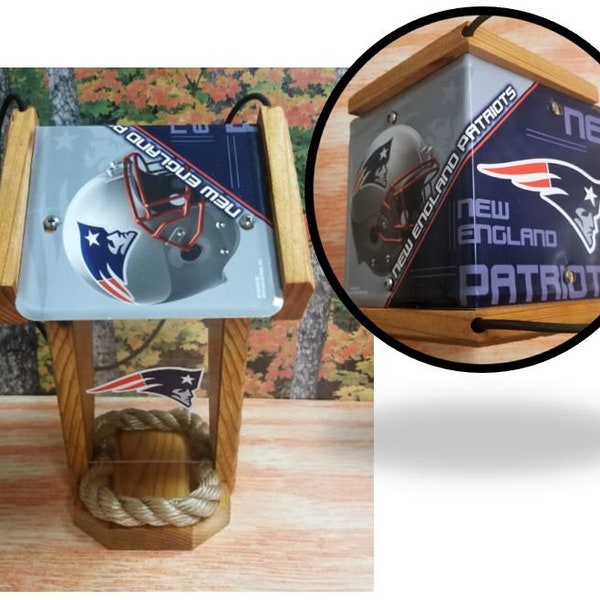 New England Patriots Two-Sided  Cedar Bird Feeder (SI series)