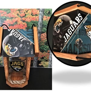 Jacksonville Jaguars Two-Sided Cedar Bird Feeder (SI series)