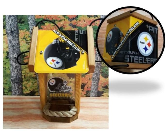 Pittsburgh Steelers Two-Sided Cedar Bird Feeder (SI series)