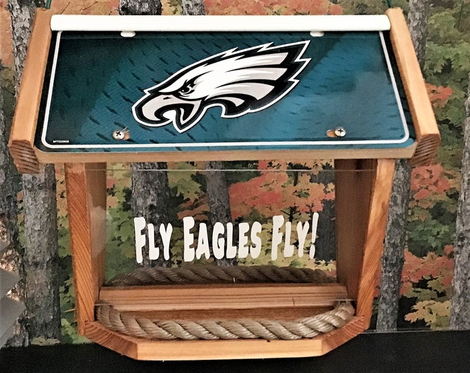 Philadelphia Eagles Deluxe Cedar Two Sided Bird Feeder