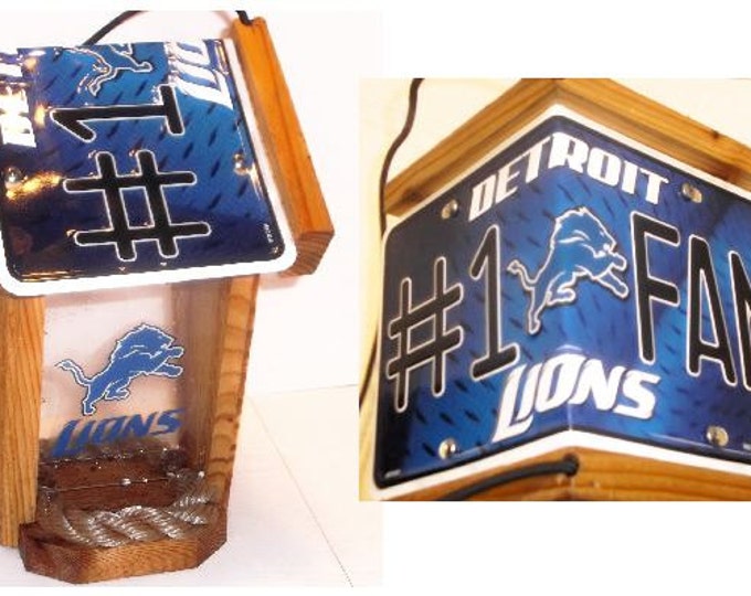 Detroit Lions #1 Fan Two-Sided Cedar Bird Feeder