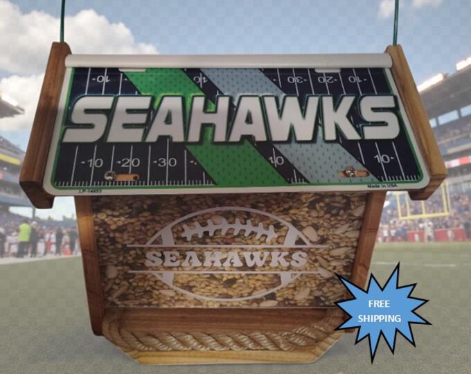 Seattle Seahawks Deluxe two-sided cedar bird feeder (SB Series)