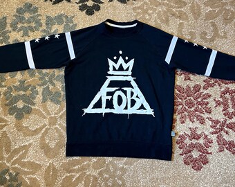 Fall Out Boy size small Hot Topic brand sweater