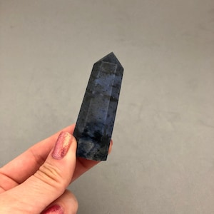 Blue Dumortierite Point Crystal Stone Third Eye Chakra Throat Crystal Psychic Development Dumortierite Stone Crystal Magic Witch Altar Stone