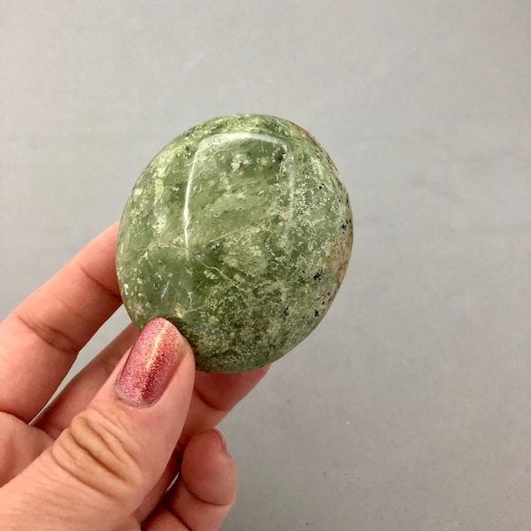 Green Chrysoprase Palm Stone Green Chalcedony (2") Meditation Crystal Stone Crystal Grids Supply Metaphysical Crystal Witch Gift Idea Her