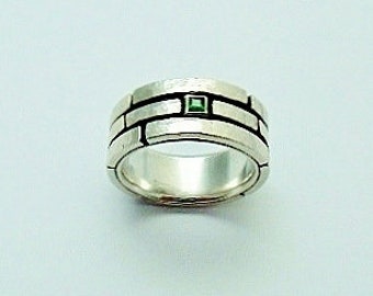 Men’s ring silver wall ring  with stone