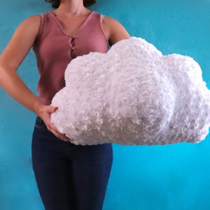 Rzeźba w kształcie poduszki Fluffy Cloud