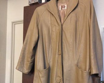 70’s Robert John Shop Carmel-By-The-Bay Long Tan Leather Coat Petite Size LP/XLP (refer to measured sizing)