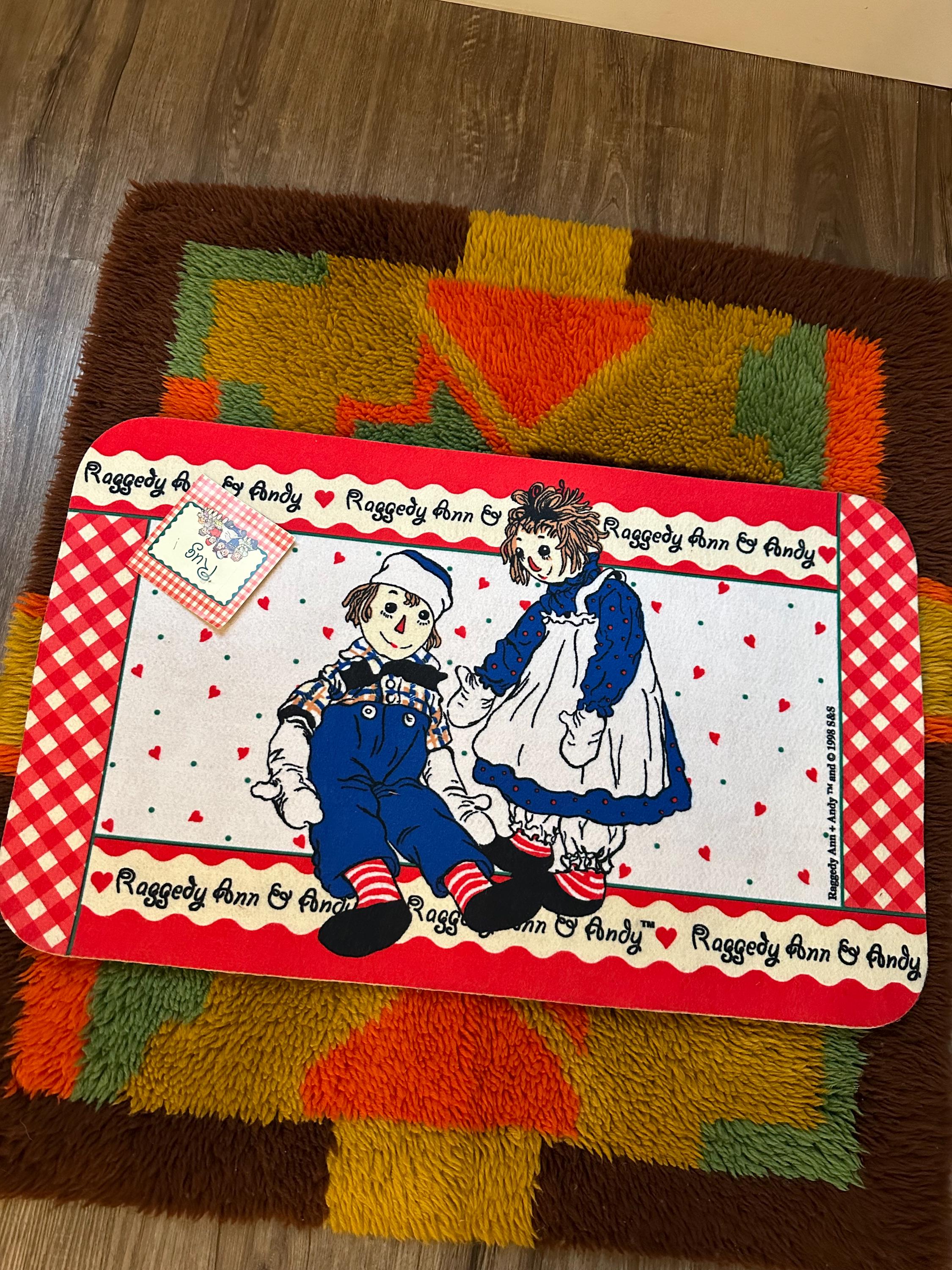 希少✨️Raggedy Ann & Andy パッチワーク ラグ マット 希少✨️Raggedy Ann & Andy パッチワーク ラグ マット - メルカリ