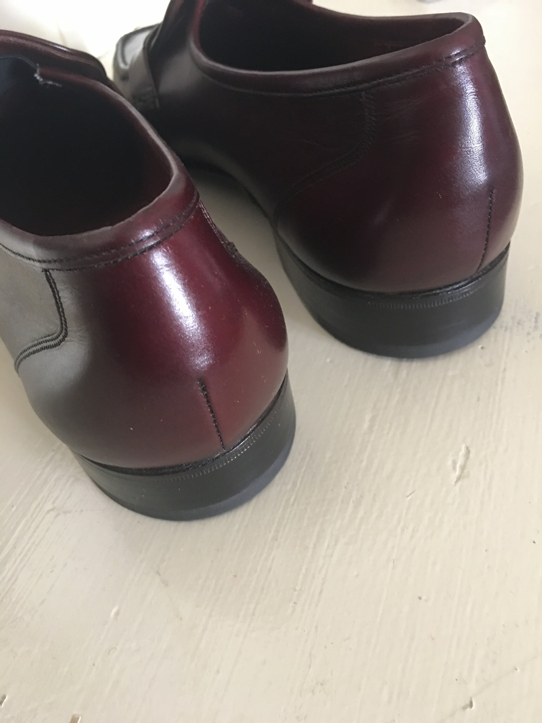Royal Imperial by Florsheim Loafers Ritz Wine 11 B-unused in 