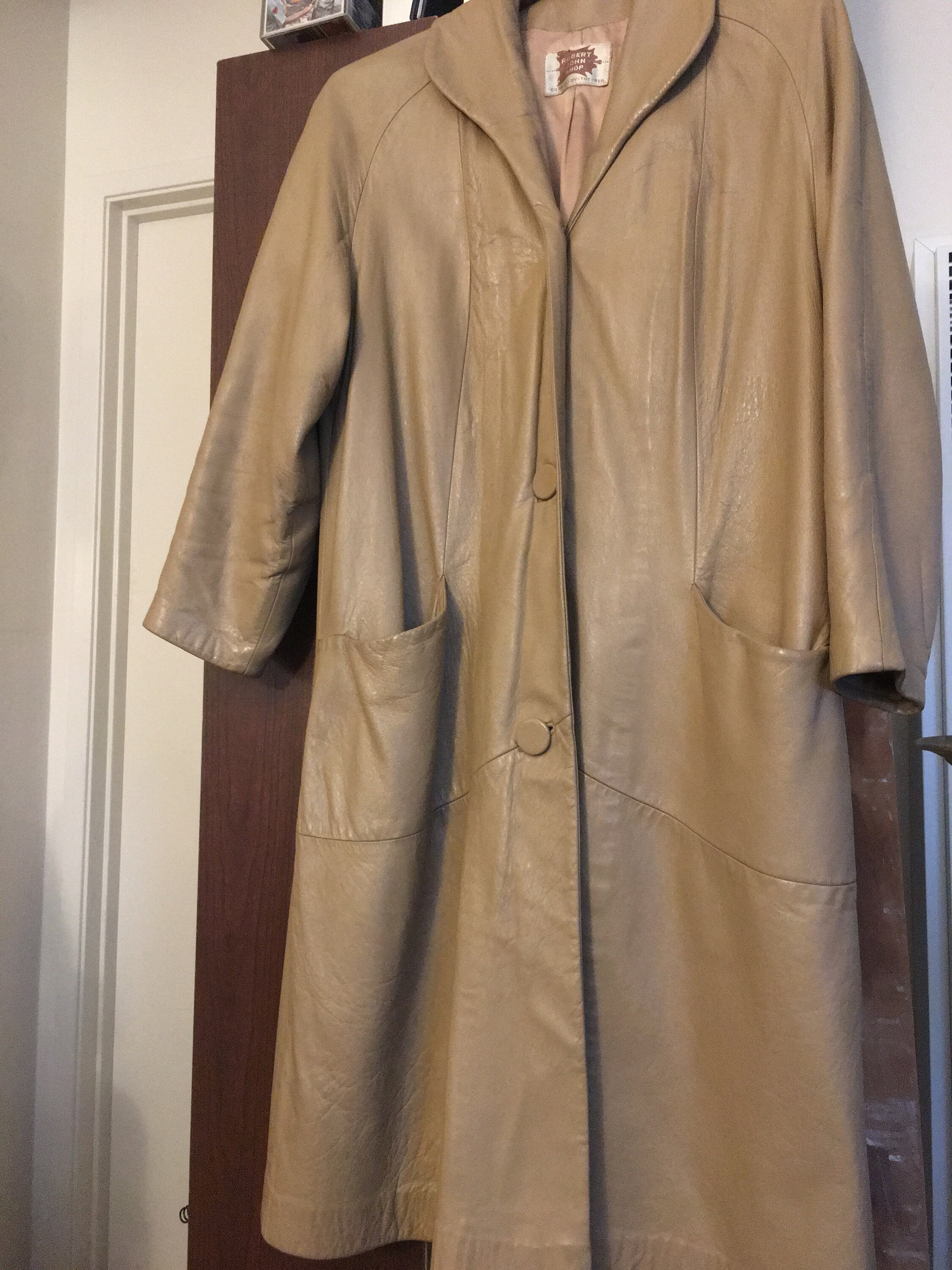 70s Robert John Shop Carmel-by-the-bay 