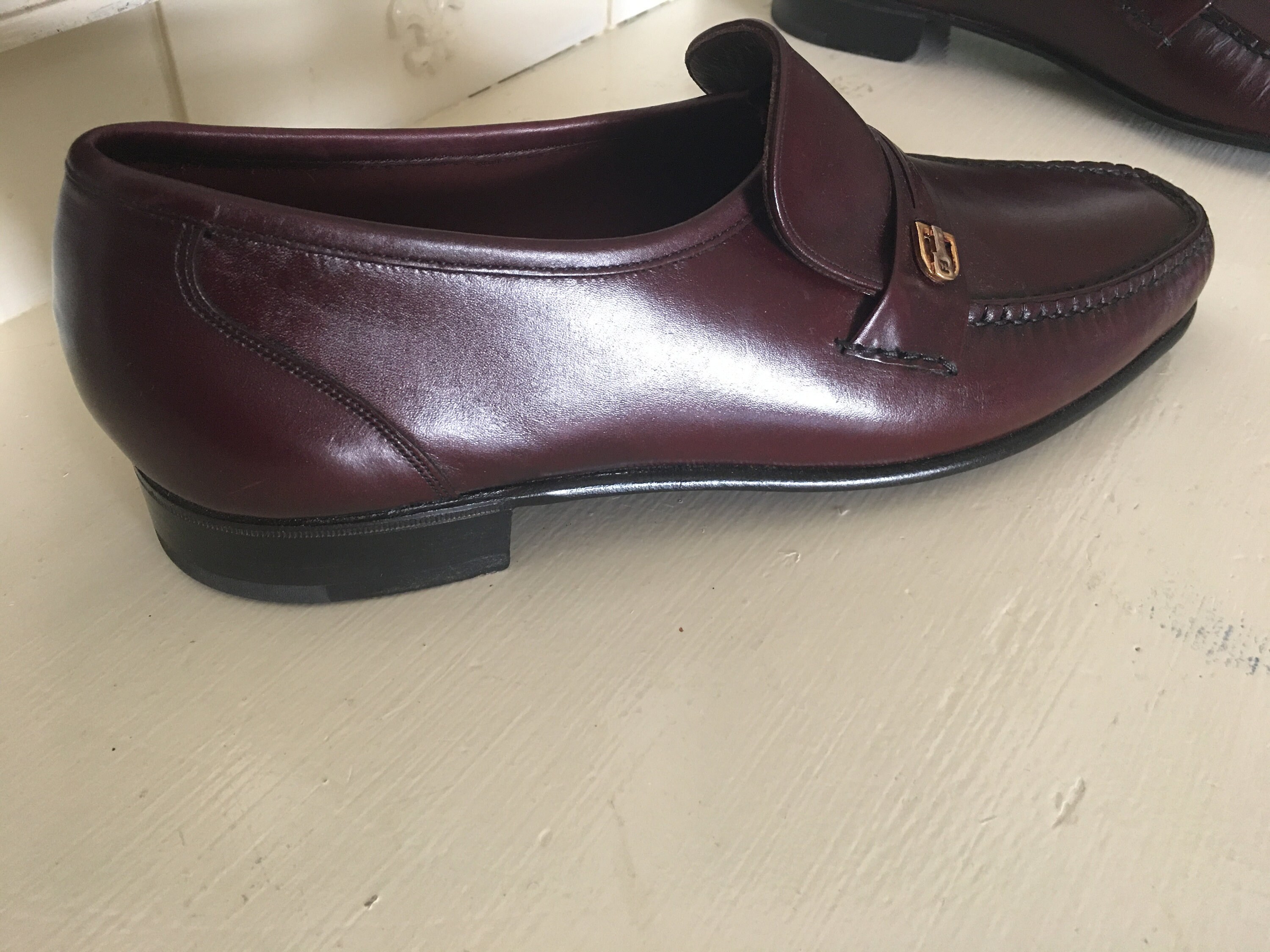 Royal Imperial by Florsheim Loafers Ritz Wine 11 B-unused in  display picture 1