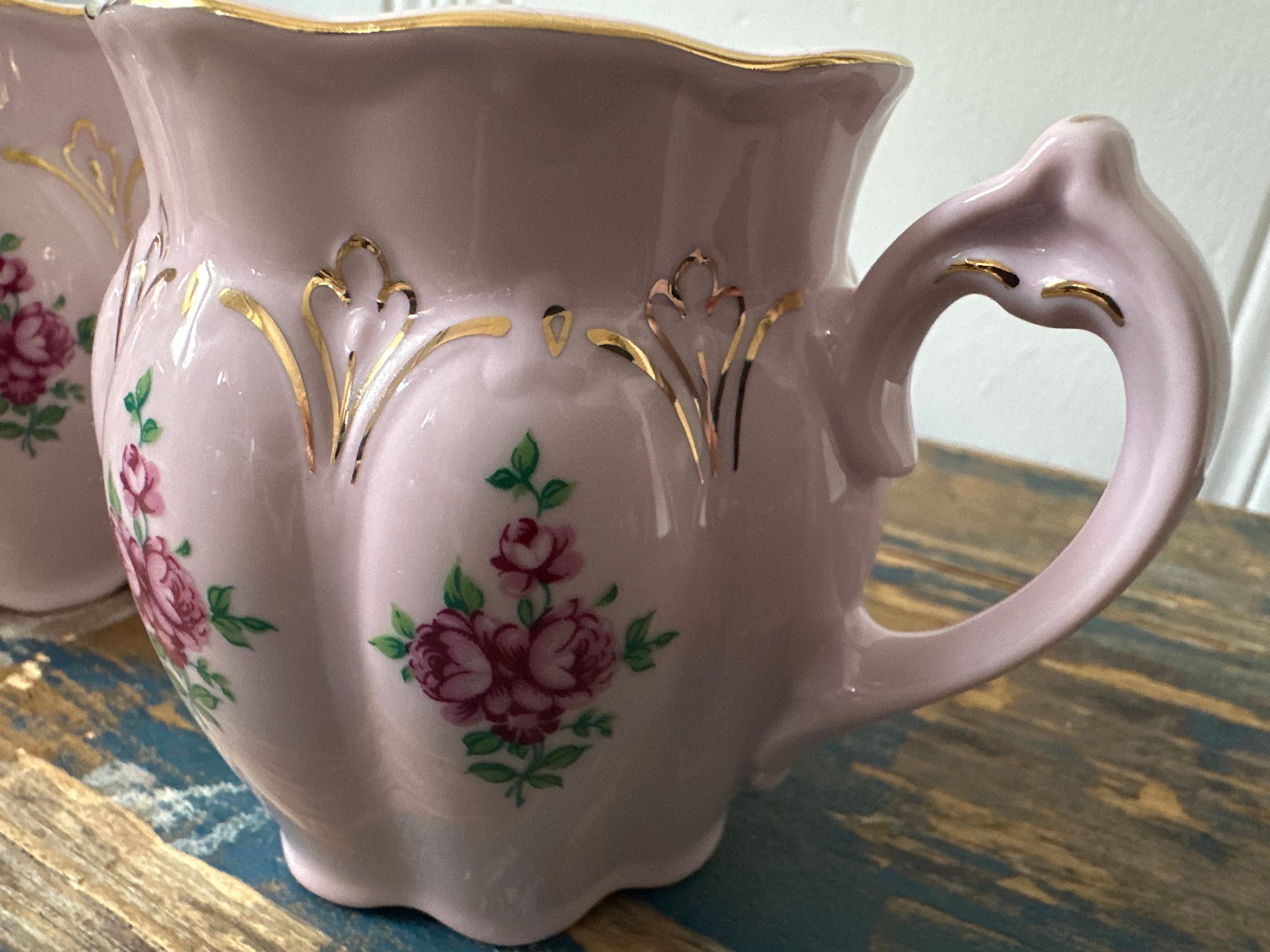 H&C Rosa Original Rosa Porzellan Czech Republic Hand-painted Vintage Tea Cup-pink W/ Gold Detail, Rose Design - Etsy H&C Rosa Original Rosa Porzellan Czech Republic Hand-painted Vintage Tea Cup-pink W/ Gold Detail, Rose Design - Etsy