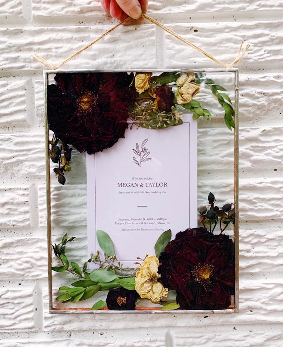 Flower Preservation Gift Cards, Unique Wedding Gift Ideas