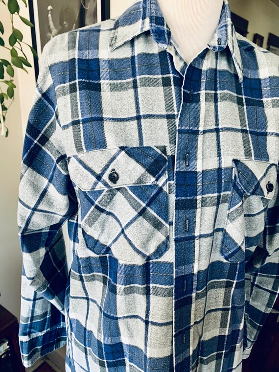 Vintage Plaid Flannel // Medium - image 3