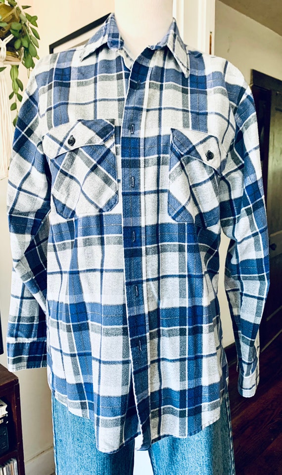 Vintage Plaid Flannel // Medium - image 2