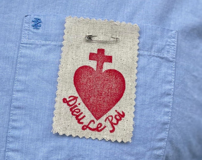 Featured listing image: Dieu Le Roi Sacred Heart Vendée Style Badge | Linocut Print | Catholic Gifts