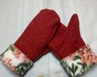 Dark Coral upcycled wool sweater mitten with floral fleece lining
