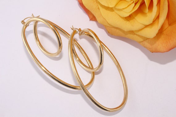 Gold Hoop Earrings.  14k Yellow Gold Hoops. Desig… - image 6