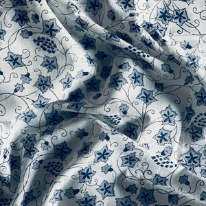weicher Baumwollstoff floral Blockprint weicher Baumwollstoff bedruckter Baumwollstoff Stoff Näherei Themenstoff moderner Blumenstoff