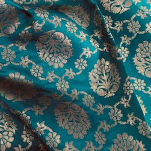 Banarasi Brocade Fabric by the yard art Silk Fabric Wedding Dress Fabric Jacquard Fabric for Bridesmaid dress fabric clothing silk brocade