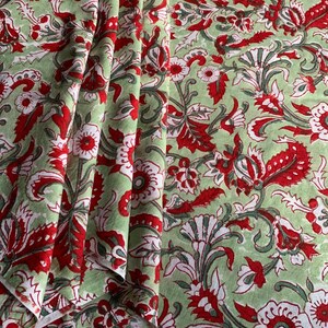 Blumendruck-Baumwollstoff Blumenstoff Blockdruck Nähstoff modernes Blumenmuster Baumwollstoff Laufstoff Baumwollstoff