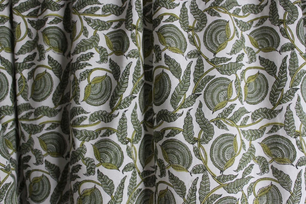 Green floral print cotton fabric block print Vegetable dyed | Etsy