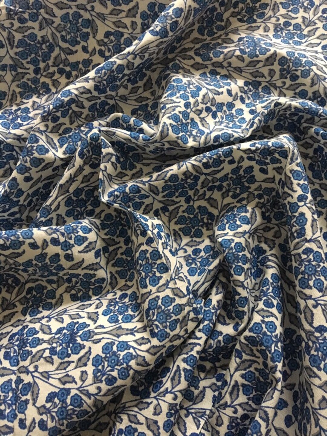 Modern Floral Fabric Soft Cotton Fabric Sewing Theme Fabric Floral