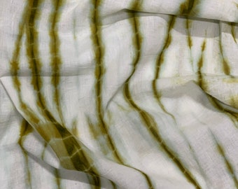 Groene shibori-katoen: Indiase tie-dye, materiaal zomerjurk