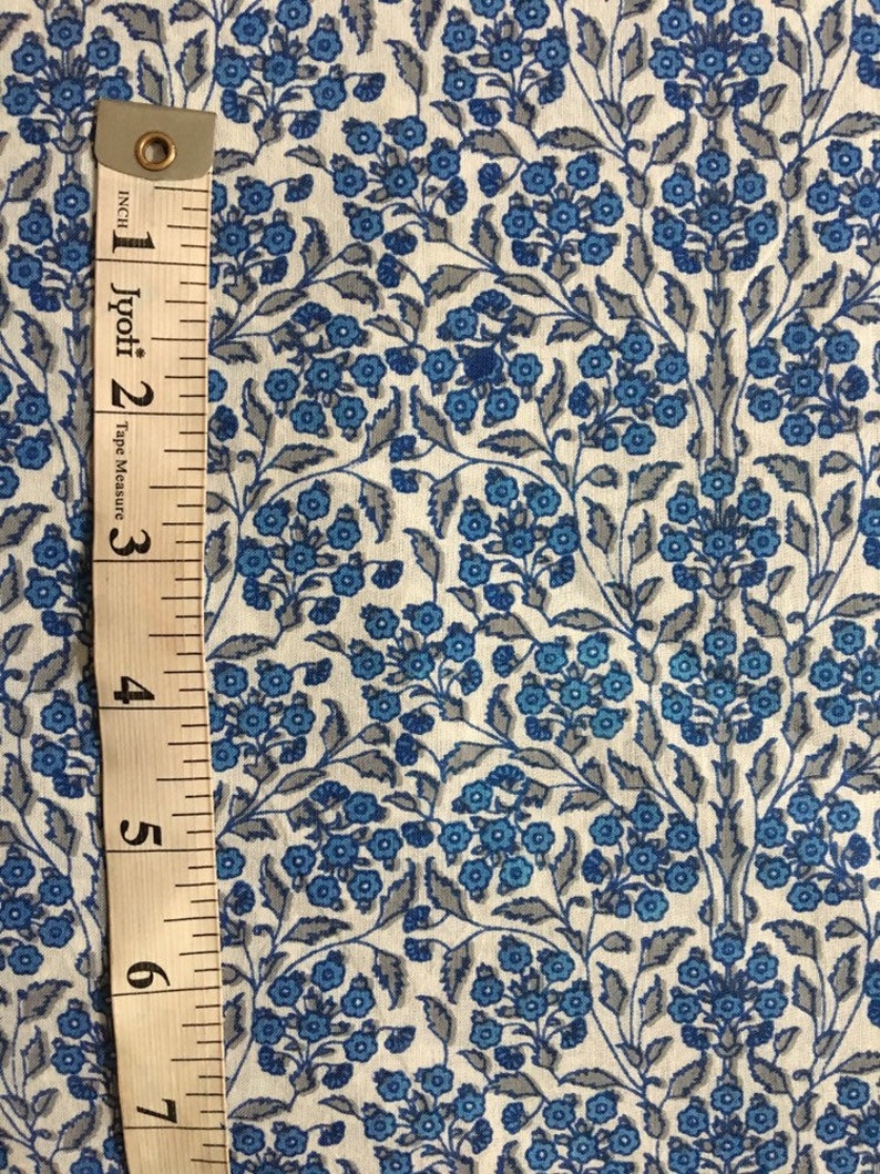 moderner Blumenstoff weicher Baumwollstoff Nähmotiv Stoff Blumen Siebdruck Sommerstoff Baumwollstoff Indianerkleid STF678 Bild 3