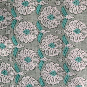 moderner Blumenstoff weicher Baumwollstoff floraler Siebdruck weicher Baumwollstoff Druck Baumwollstoff Stoff Nähen Thema Stoff