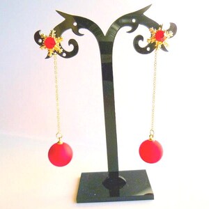 Snowflake Christmas Ball Dangle Stud Earrings: Holiday Earrings, C8