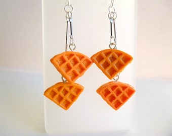 Pendientes de resina con forma de gofre: Joyería divertida para el desayuno, E203
