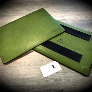 MacBook 11"/12"/13"/13.6"/15"/14"/16" Leather Hard Case made by genuine Italian leather as protection choose Color and Device