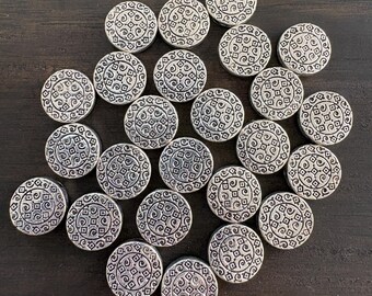 25 Round Symmetrical Scroll Design Spacer Beads