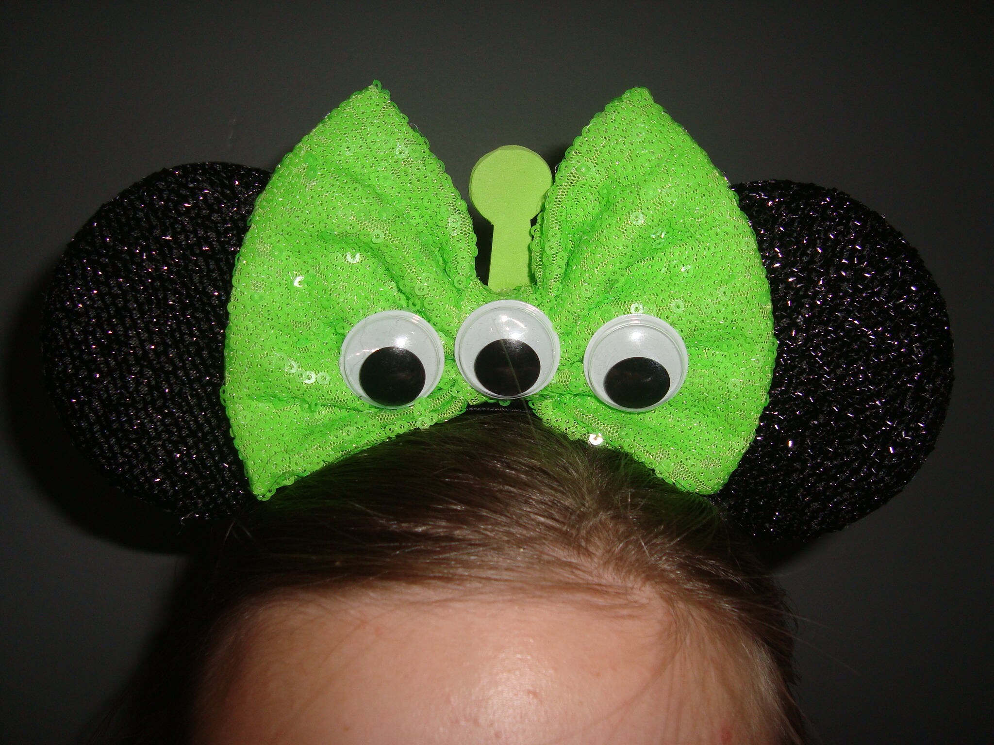 TOY STORY ALIEN Inspired Minnie Mouse Orejas Diadema Verde Glitter Sparkle  Bow Se adapta a adultos y niños -  España