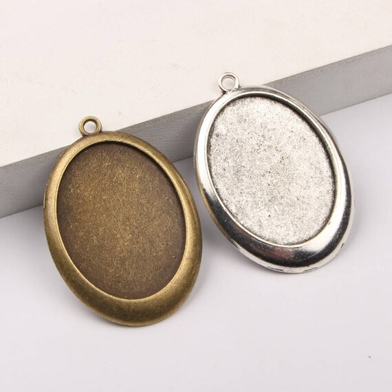 10pcs 18//20//25//30mm Antique Silver//Bronze Cameo Cabochon Setting Base pendants