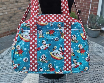 Bolsa de pañales grande en algodón laminado y lunares blancos rojos Michael Miller Retro Rocket Rascals Space Astronaut 50's Vintage Mid Century