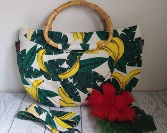 Bolso Flora / Clutch Grande. Bolso Curvy con detalle de pliegues. Collectif banana fabric Retro Vintage Bamboo Handles Correa extraíble OOAK