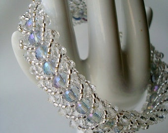 Swarovski crystals and bicones bracelet