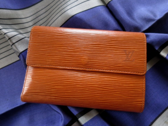 LOUIS VUITTON Epi Leather long wallet made in France Used from Japan