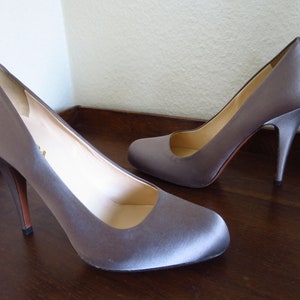Vintage PRADA satin pumps, size 40